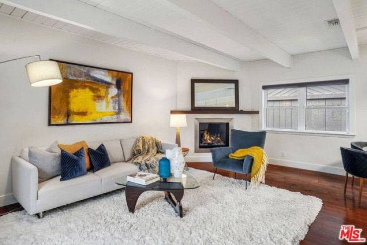3 Bed Home for Sale in Los Angeles, California