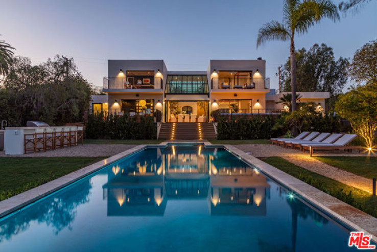 4 Bed Home for Sale in Malibu, California