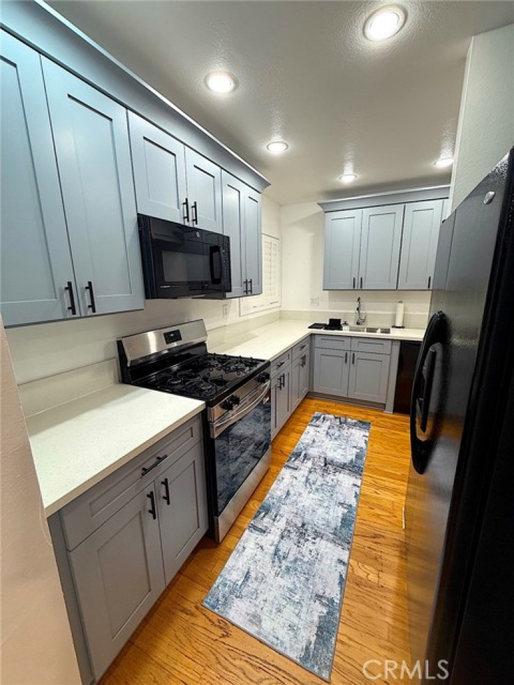 2 Bed Home for Sale in Valley Village, California