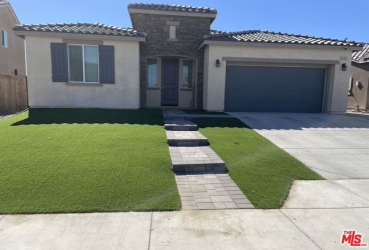 3 Bed Home for Sale in Rosamond, California