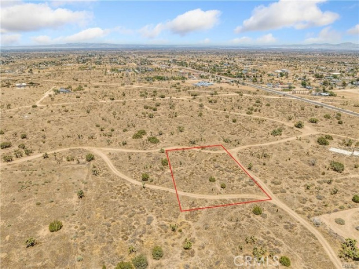  Land for Sale in Phelan, California