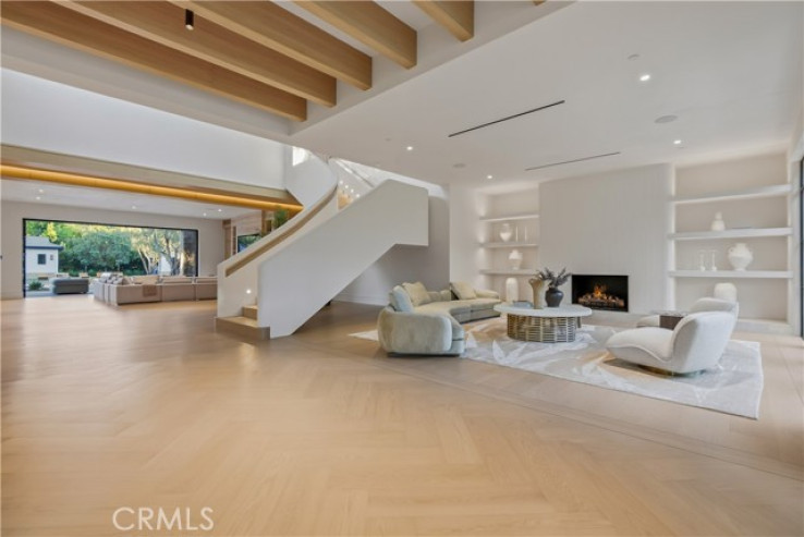 7 Bed Home for Sale in Hidden Hills, California