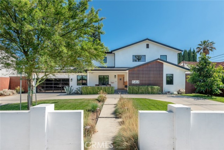 5 Bed Home for Sale in Sherman Oaks, California