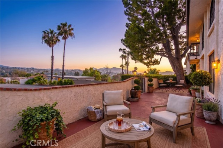 4 Bed Home for Sale in Thousand Oaks, California