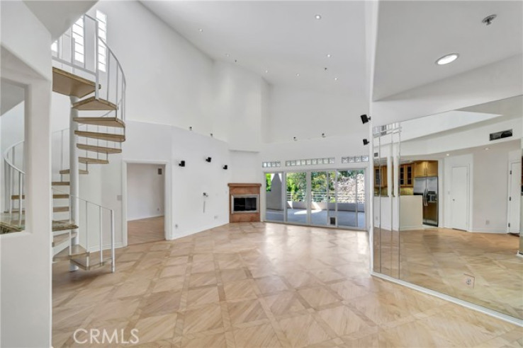 2 Bed Home for Sale in Sherman Oaks, California