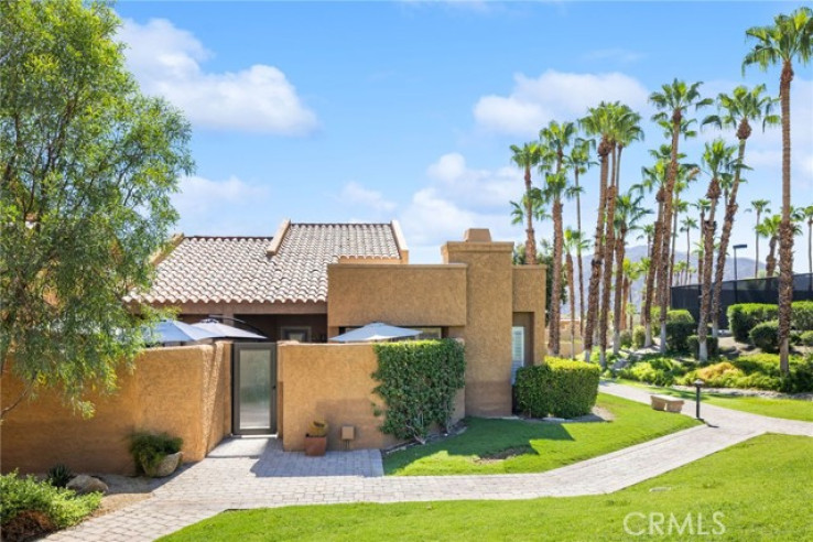 2 Bed Home for Sale in Palm Desert, California