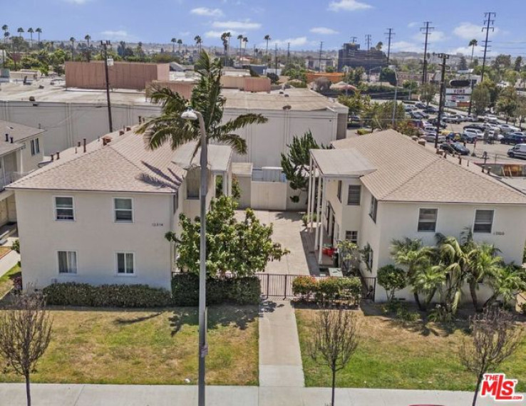 Residential Income in Culver City