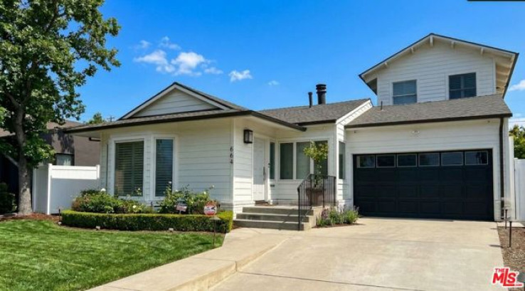 Residential Home in Pacific Palisades