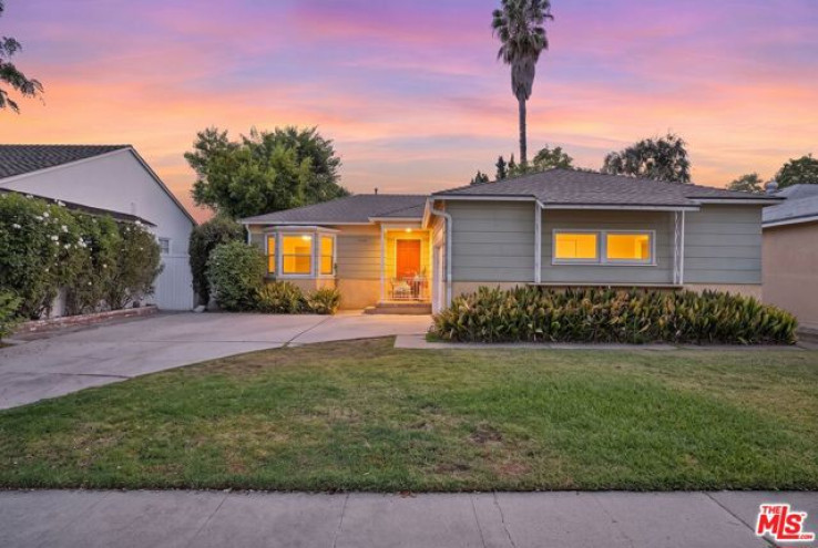 3 Bed Home for Sale in Los Angeles, California