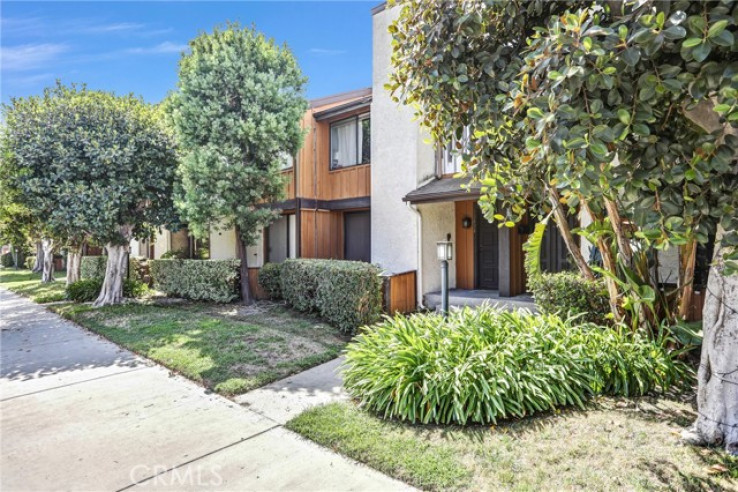 3 Bed Home for Sale in North Hollywood, California