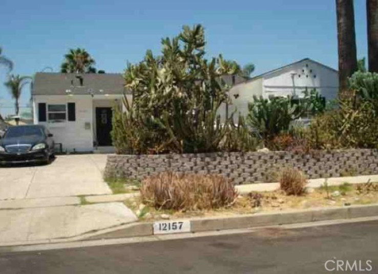 Residential Home in Hollywood