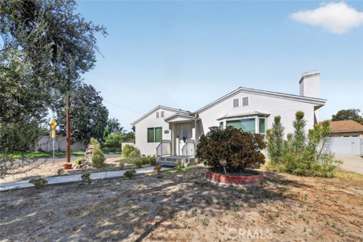 6 Bed Home for Sale in North Hollywood, California