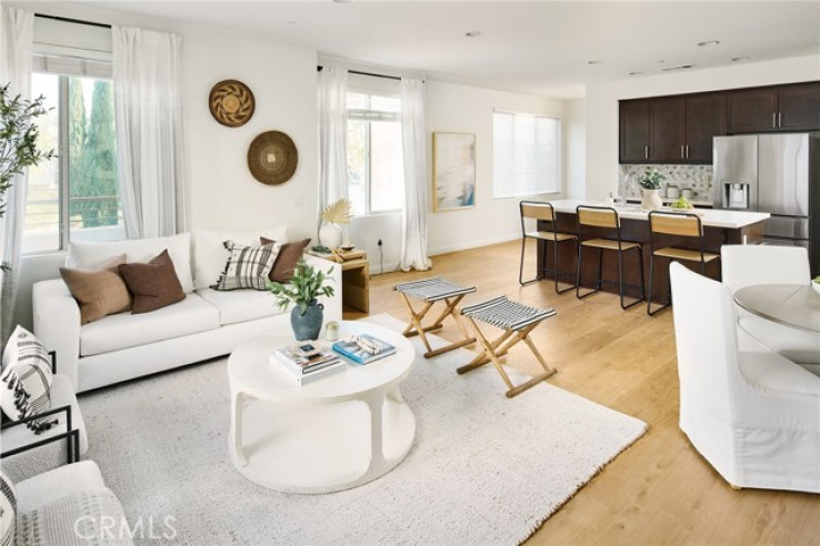 4 Bed Home for Sale in Hawthorne, California