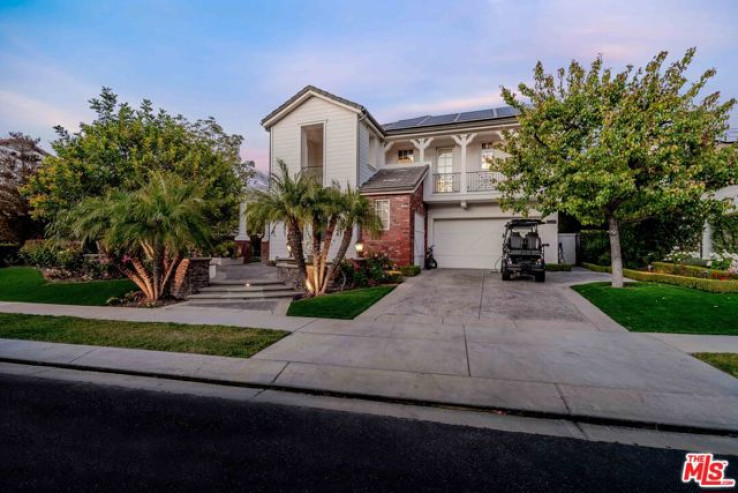 6 Bed Home for Sale in Calabasas, California
