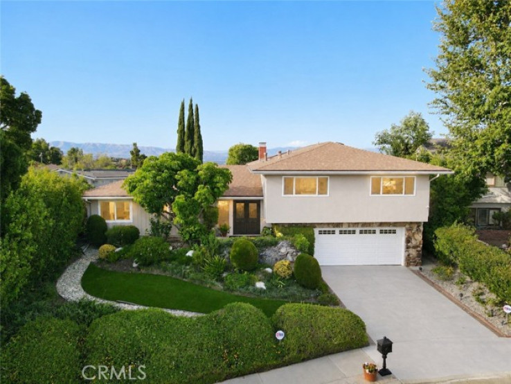 Residential Home in Calabasas