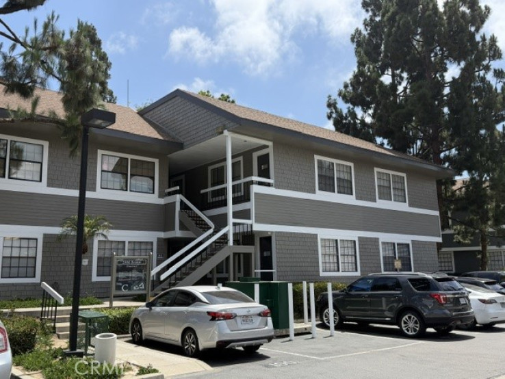  Commercial for Sale in Costa Mesa, California