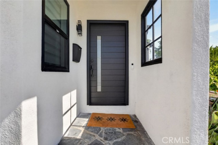 3 Bed Home for Sale in Burbank, California