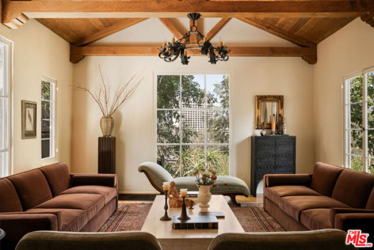 3 Bed Home for Sale in Los Angeles, California