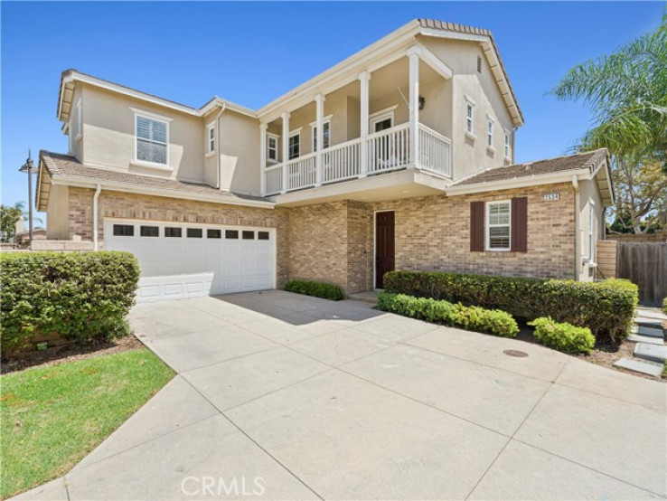 4 Bed Home for Sale in Costa Mesa, California