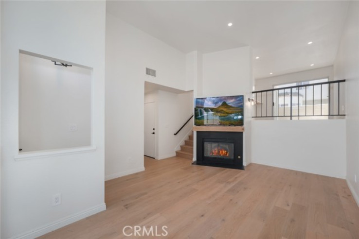 2 Bed Home for Sale in Sherman Oaks, California