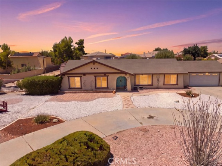 3 Bed Home for Sale in Apple Valley, California