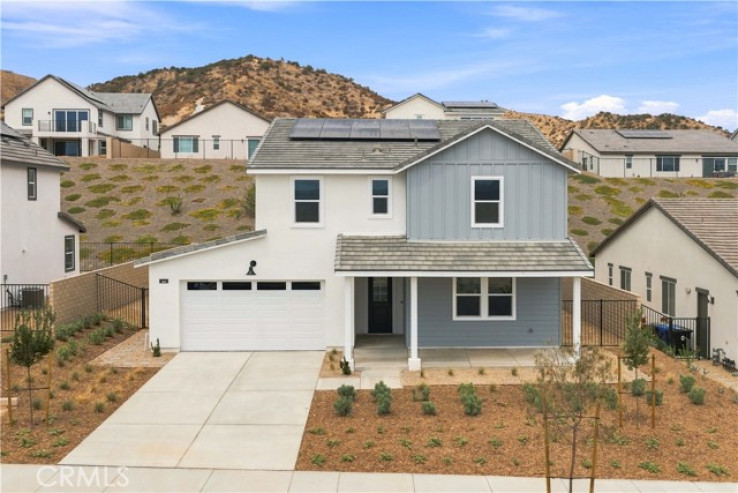 Residential Home in Hasley Canyon