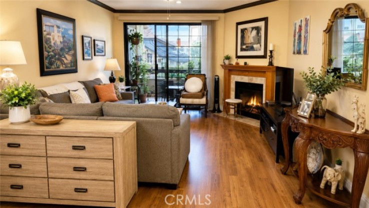 Residential Home in Encino