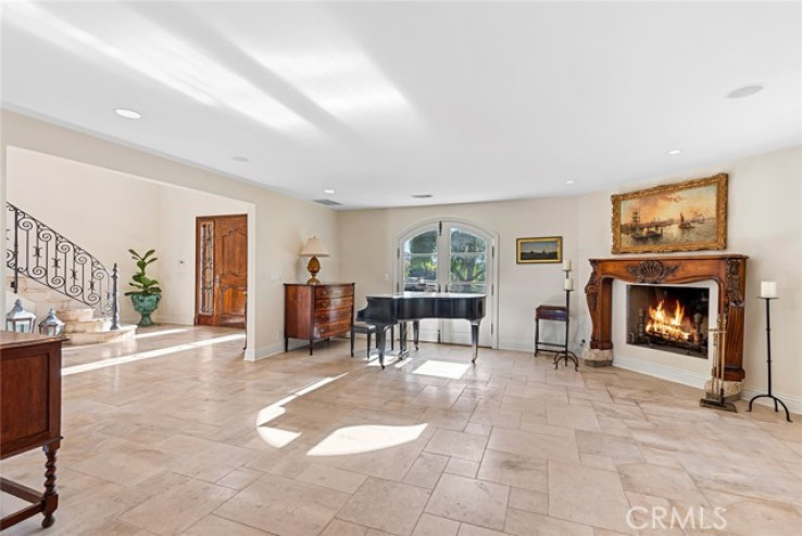 5 Bed Home for Sale in Hidden Hills, California