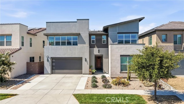 5 Bed Home for Sale in Ontario, California