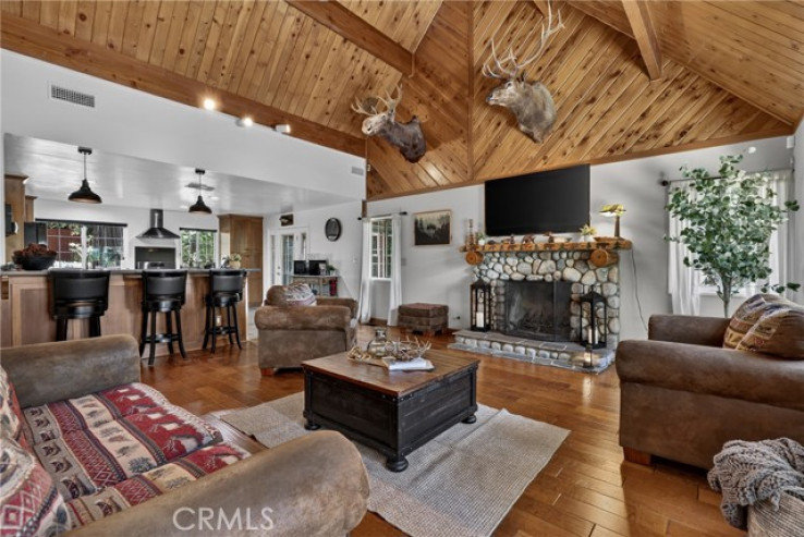 3 Bed Home for Sale in Lake Arrowhead, California