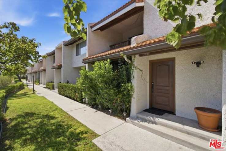Residential Home in Burbank