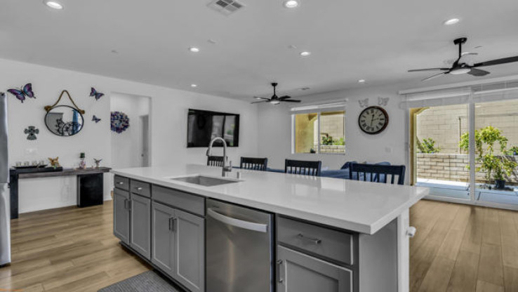 2 Bed Home for Sale in Palm Desert, California