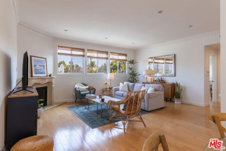 2 Bed Home for Sale in Santa Monica, California