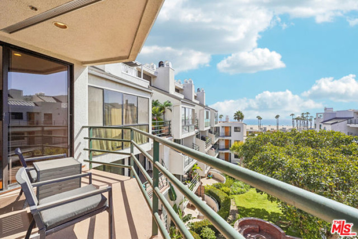 2 Bed Home for Sale in Santa Monica, California