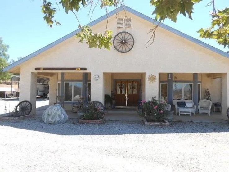 3 Bed Home for Sale in Acton, California