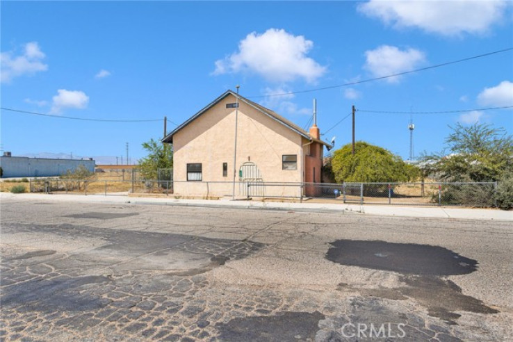 2 Bed Home for Sale in Adelanto, California