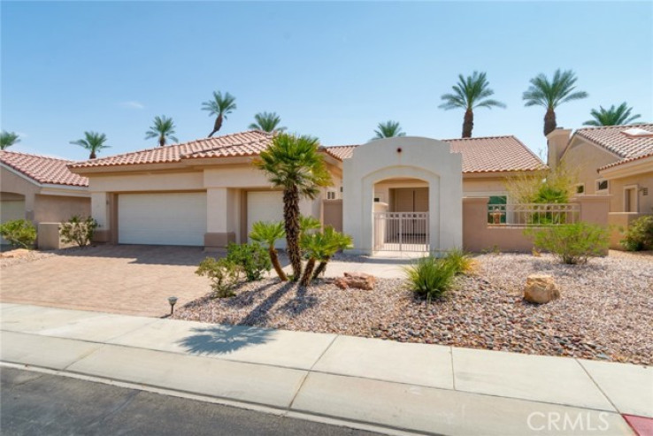 3 Bed Home for Sale in Palm Desert, California