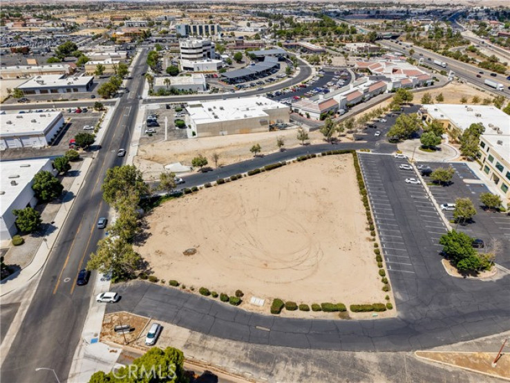 Land in Victorville