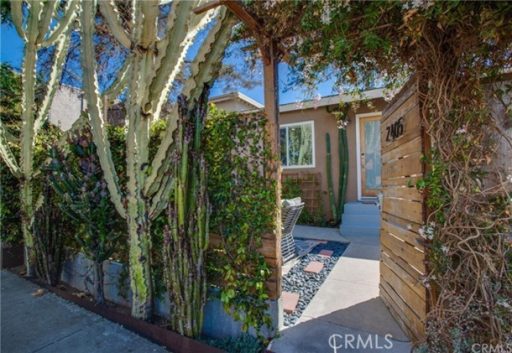  Income Home for Sale in Los Angeles, California