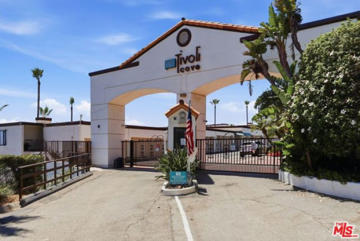 1 Bed Home for Sale in Malibu, California