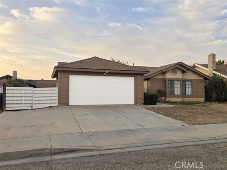 4 Bed Home for Sale in Palmdale, California