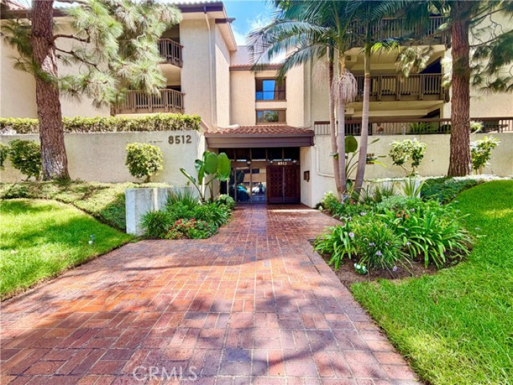 2 Bed Home for Sale in Los Angeles, California