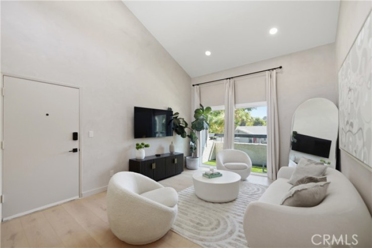 3 Bed Home for Sale in Newhall, California
