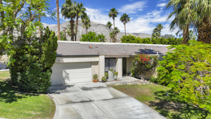 2 Bed Home for Sale in Palm Desert, California
