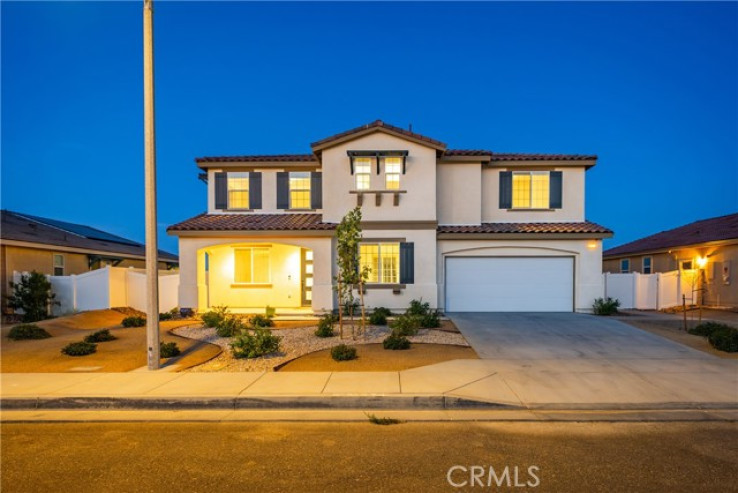 5 Bed Home for Sale in Palmdale, California