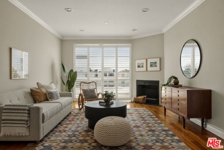 2 Bed Home for Sale in Los Angeles, California