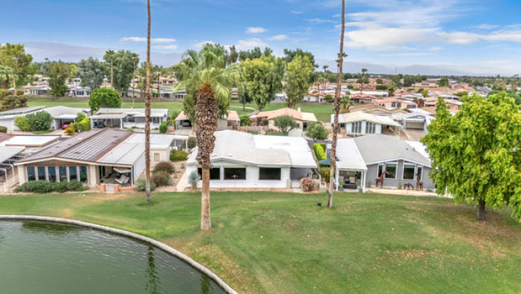 2 Bed Home for Sale in Palm Desert, California