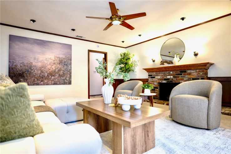 3 Bed Home for Sale in Burbank, California