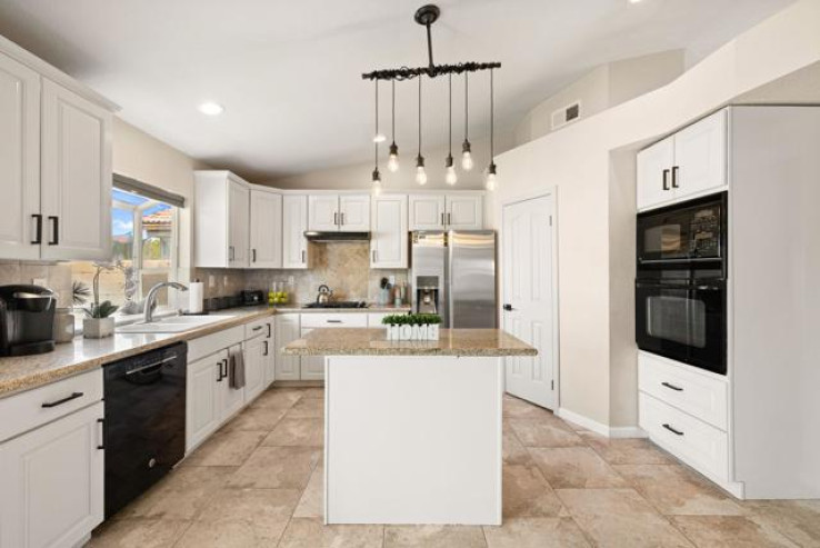 3 Bed Home for Sale in Palm Desert, California