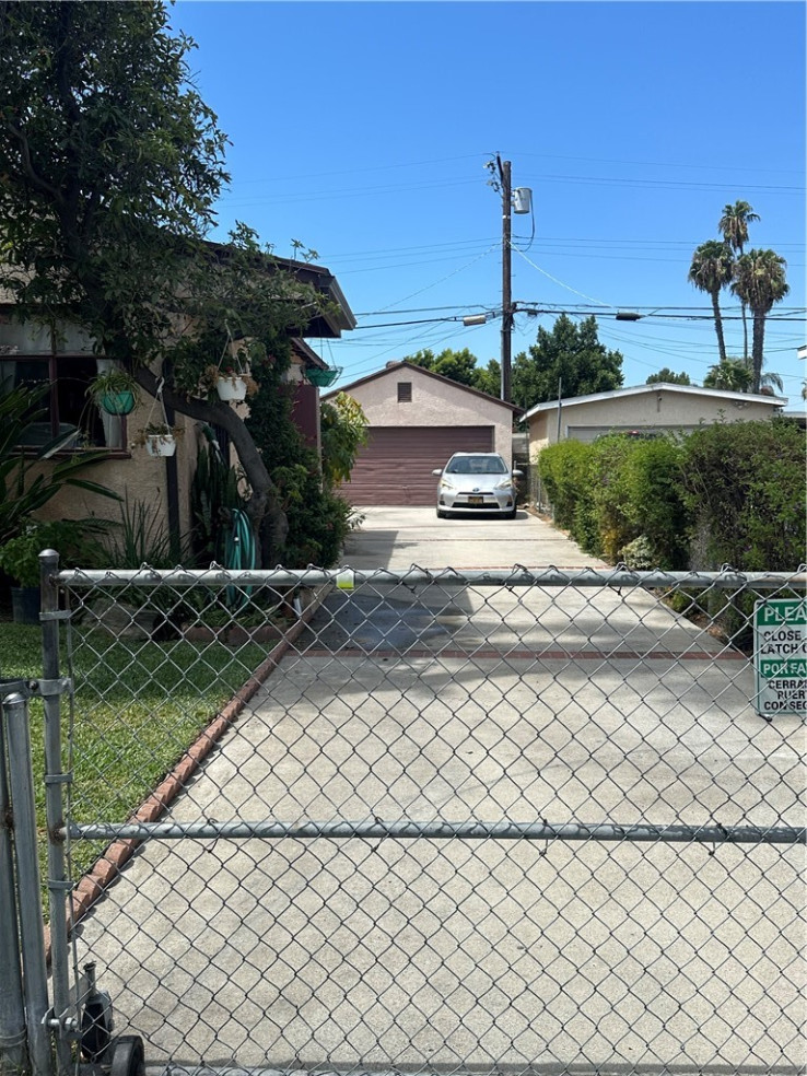  Income Home for Sale in Panorama City, California